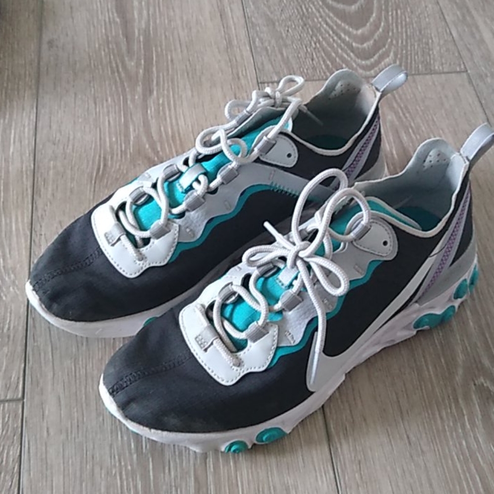 Nike React Element 55